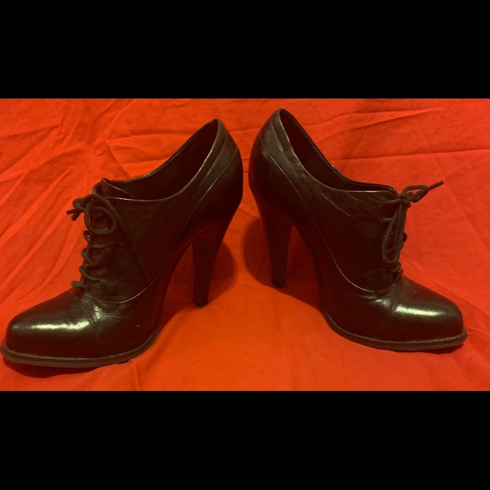 Business women’s high heel shoes